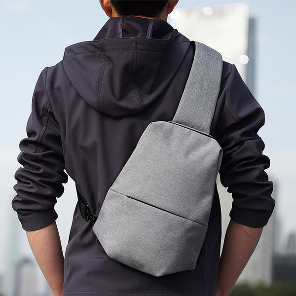 Mindennapi kis férfi válltáska vízálló két színben