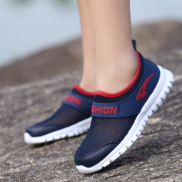 Légáteresztő unisex gyerekcipő három színben