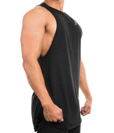 Férfi sportmellény több színben, széles pántokkal