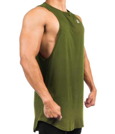 Férfi sportmellény több színben, széles pántokkal