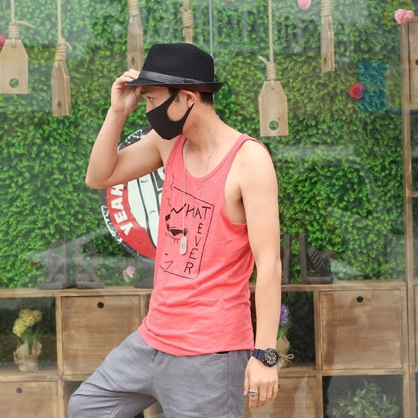 Férfi felső széles modell felirattal és nyomattal, három színben