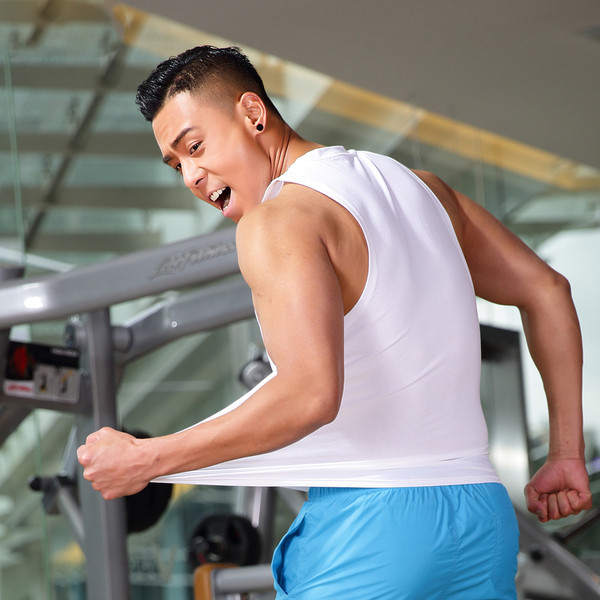 Ανδρικό μπλουζάκι σε μαύρο και άσπρο με επιγραφή