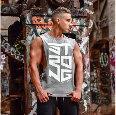 Férfi felső O-nyakkal, négy színben felirattal