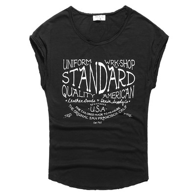 Nyári napi férfi felső több színben felirattal