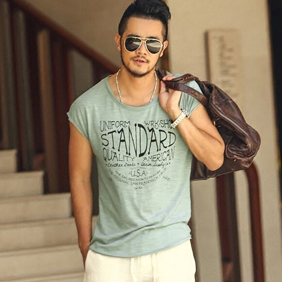 Nyári napi férfi felső több színben felirattal