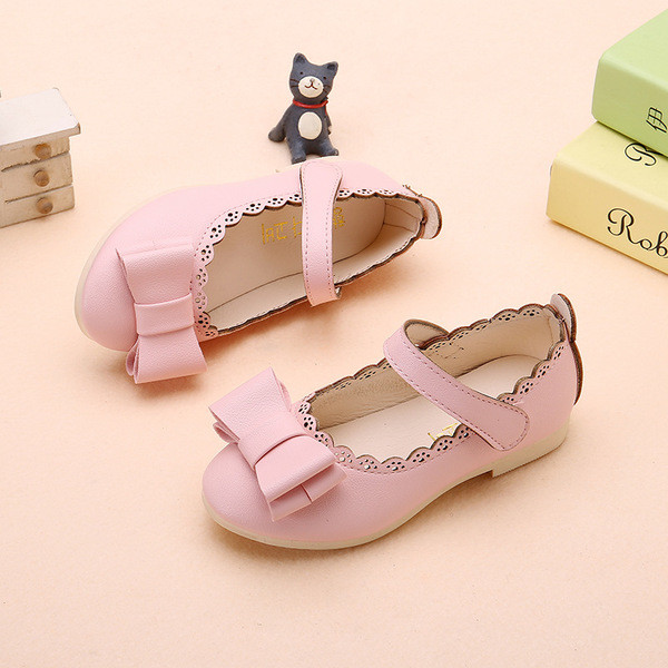 Gyerek szandál lányoknak szalaggal