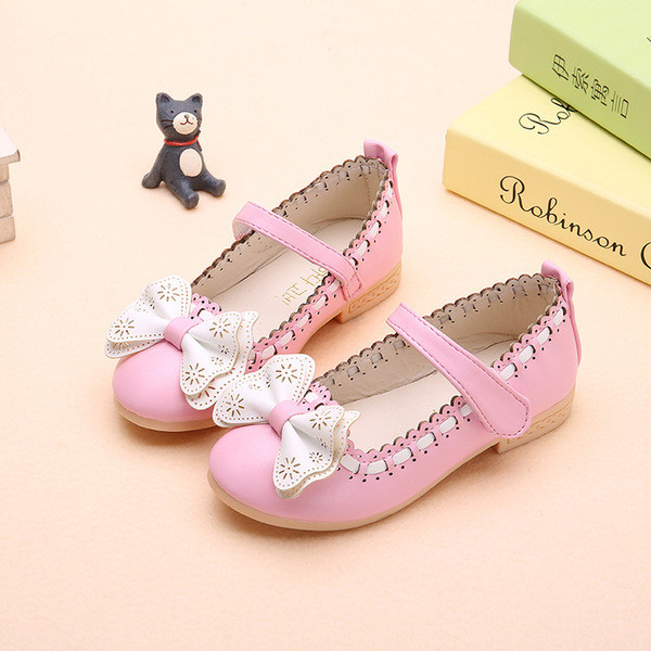 Gyermek szandál zárt modell lányoknak szalaggal