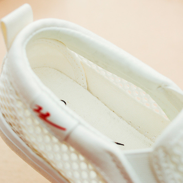 Hálós gyerekcipő lányoknak és fiúknak