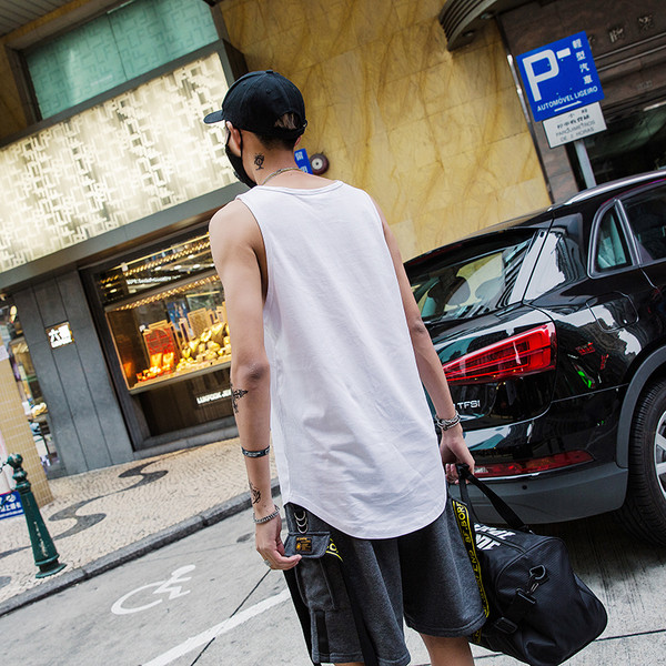 Hosszú tiszta férfi felső fekete-fehér színben