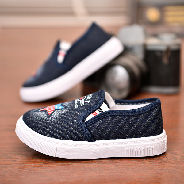 Ежедневни детски дънкови обувки  за момчета в два цвята