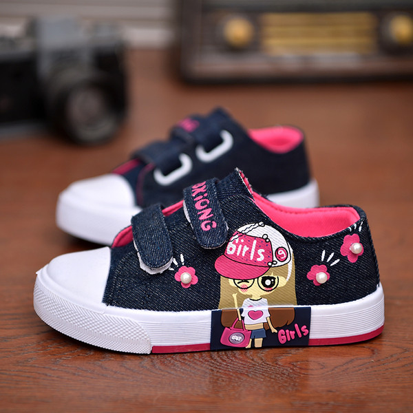 Gyermek tornacipő lányoknak két színben