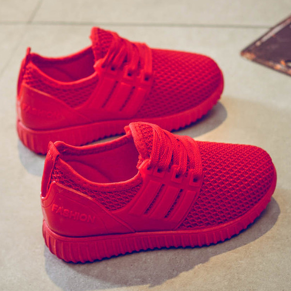 Περιστασιακά πάνινα παπούτσια για κορίτσια και αγόρια σε κόκκινο και μαύρο χρώμα