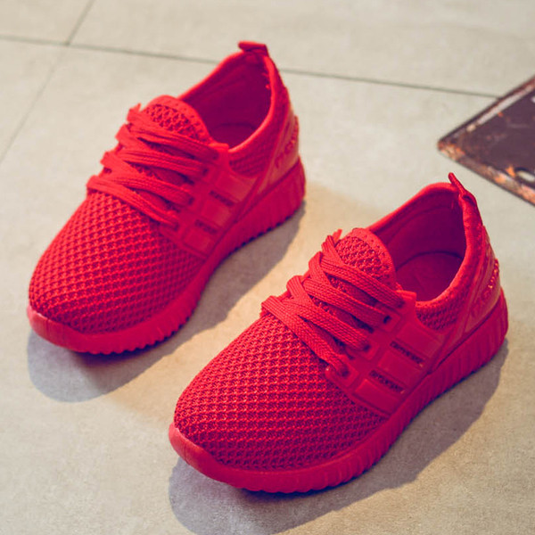 Περιστασιακά πάνινα παπούτσια για κορίτσια και αγόρια σε κόκκινο και μαύρο χρώμα