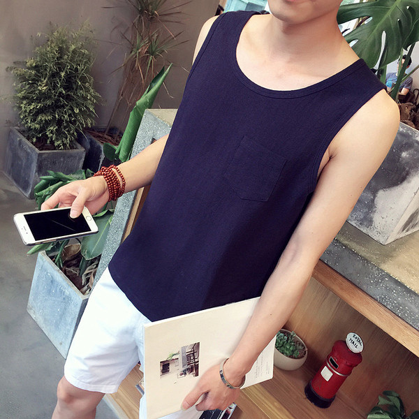 Férfi sima tanktop több színben, díszes zsebbel