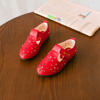 Детски обувки за момичета в бял, розов и червен цвят