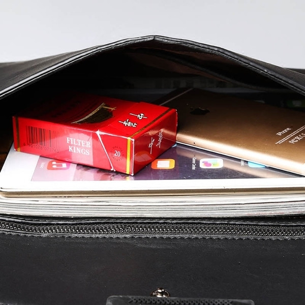 Öko bőrből készült férfi táska két színben