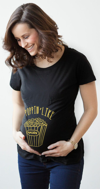 Tricou in mai multe culori pentru gravide cu inscriptie si imprimeu