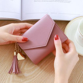 Portofel de dama cu ciucuri si inima metalica in mai multe culori