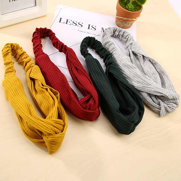 Banda elastica de par de dama intr-un model simplu si culori diferite