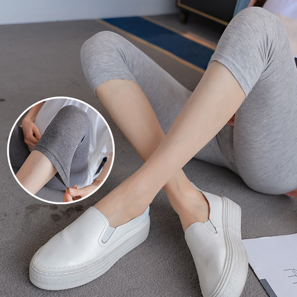 Jambiere elastice curate pentru femei insarcinate in trei culori