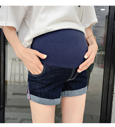 Blugi scurti pentru gravide cu centura elastica in doua culori