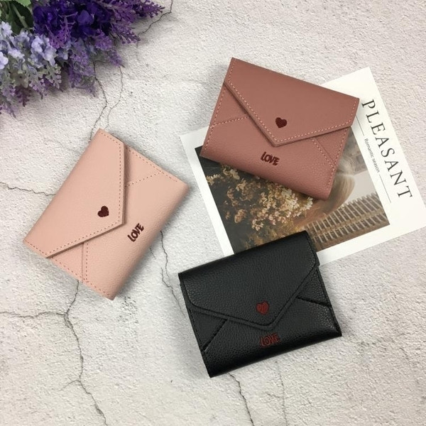 Geanta de dama cu nasture inima in trei culori