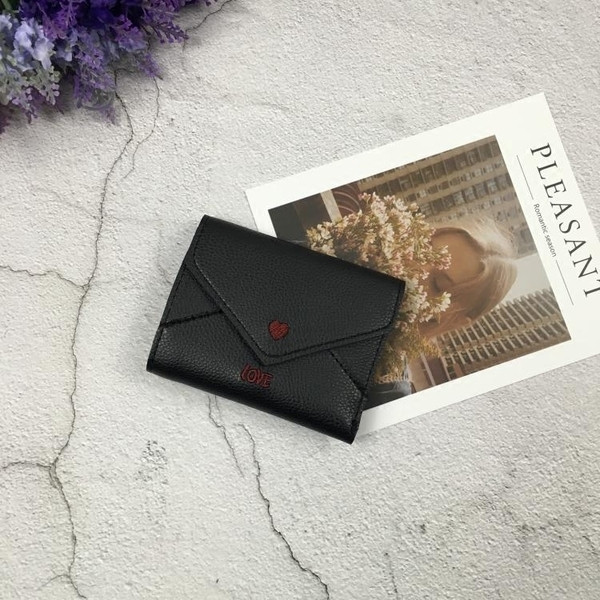 Geanta de dama cu nasture inima in trei culori