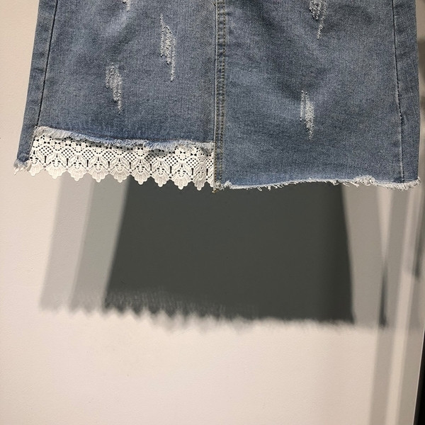 Fusta de dama eleganta din denim cu dantela