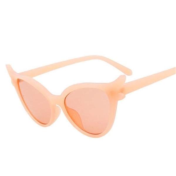 Ochelari moderni de dama in diverse culori