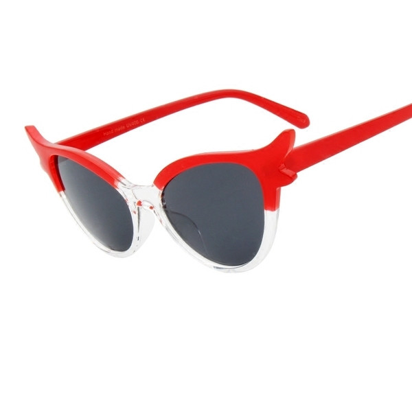 Ochelari moderni de dama in diverse culori