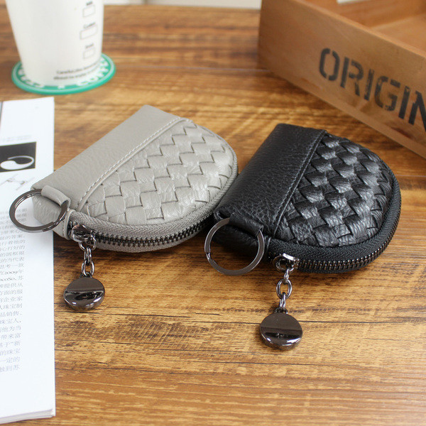 Breloc poșetă mică din piele ecologică în diferite culori