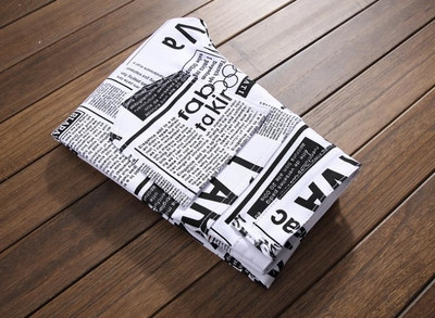 Blugi moderni pentru bărbați în alb cu inscripție