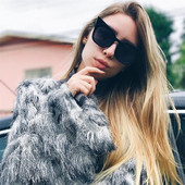 Ochelari patrati eleganti intr-o varietate de culori