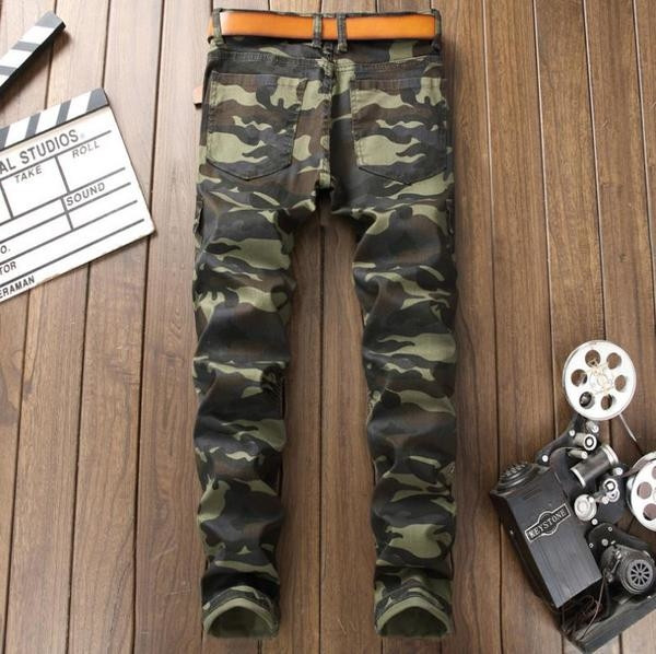 Blugi pentru bărbați cu model de camuflaj potriviti pentru utilizarea de zi cu zi