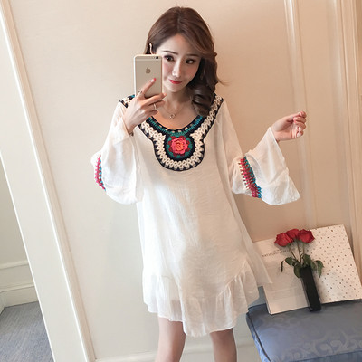 Cămașă lungă albă cu broderie pentru gravide