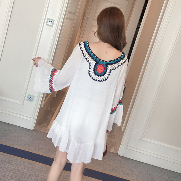 Cămașă lungă albă cu broderie pentru gravide