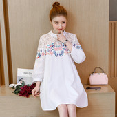 Cămașă lungă și largă pentru gravide cu broderie în două culori