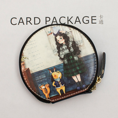 O poșetă mică de femei cu diverse desene animate