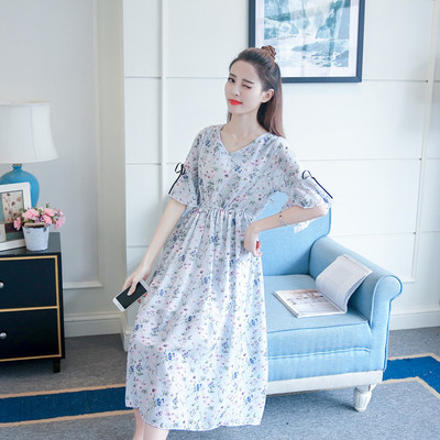 Rochie lunga cu maneca scurta pentru gravide cu motive florale in mai multe culori