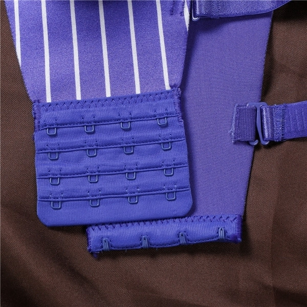 Lenjerie elegantă în două părți - bikini și sutien, în diferite culori în dungi