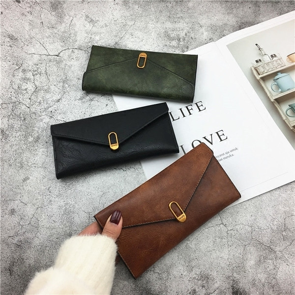 Portofele de dama elegante cu inchizator metalic