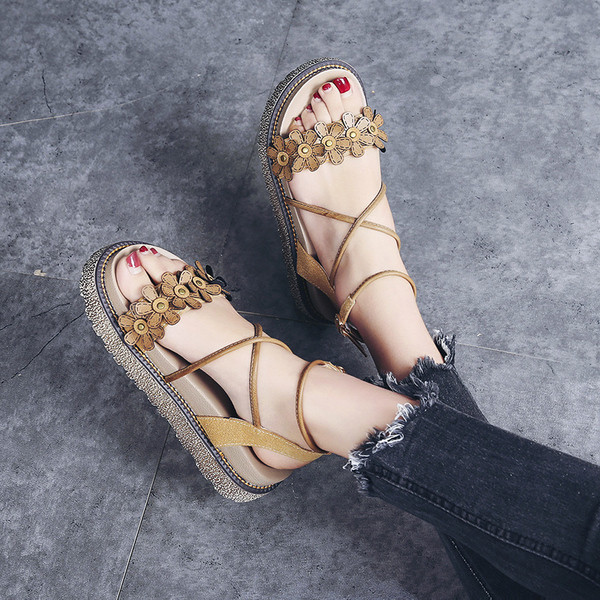 Sandale de dama cu motiv floral si bretele in doua culori