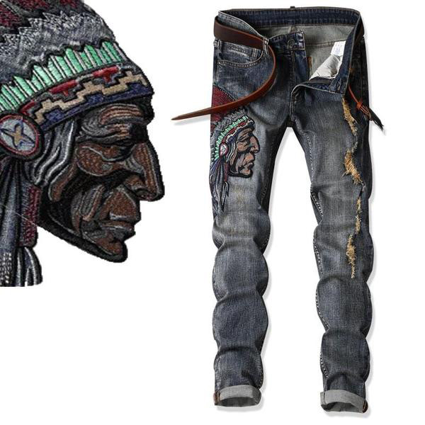 Blugi barbatesti in doua modele cu broderie si petice