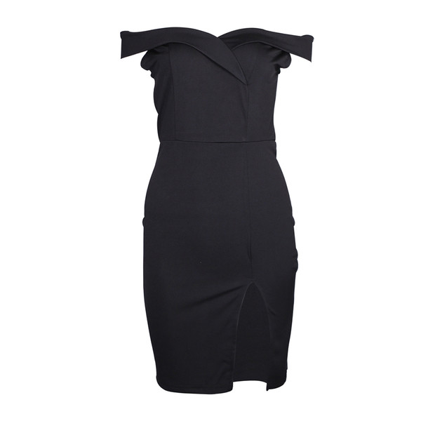 Rochie scurtă și elegantă, cu decolteu deschis și cu fantă laterală în două culori