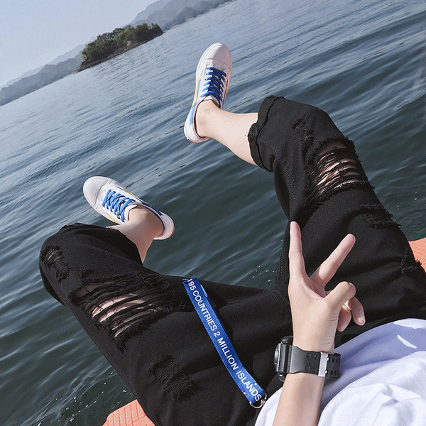 Pantaloni 7/8 bărbați rupti în două culori