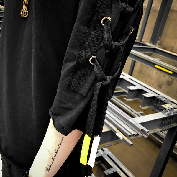 Tenis casual pentru bărbați, cu mâneci 3/4 cu legături încrucișate