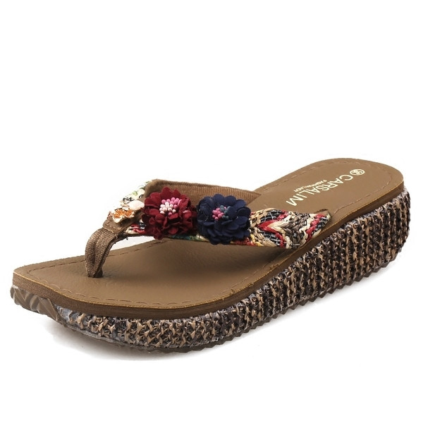 Papuci de femei eleganti peste varf, cu talpa plata si decor floral