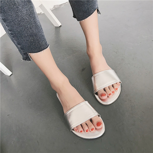 Model uni de papuci de dama in mai multe culori