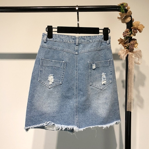 Fusta de dama din denim moderna cu motive rupte si talie inalta