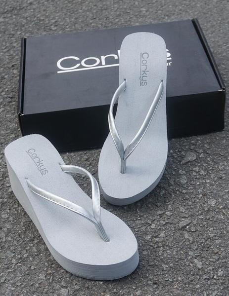 Papuci de dama simpli cu platforma in mai multe culori